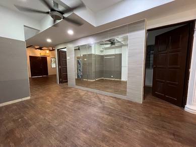 RENOVATED | NON BUMI LOT - 1.5 Storey Terrace Taman Buana Perdana, PJ