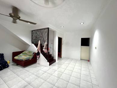 100% LON, 1.5 Storey, DESA MOYAN