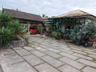 Bungalow-House-for-sale-Kampong-Gajah-Perak