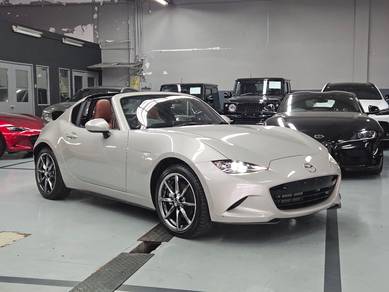Mazda MX-5 2.0 (M) QUARTZ PLATINUM ROADSTER