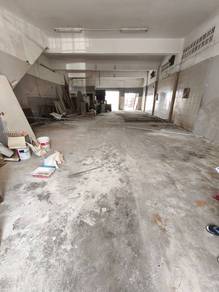 Taman Gembira Tampoi @ Ground Floor End Lot Factory