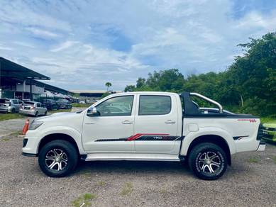 Toyota HILUX 2.5 G TRD SPORTIVO (A)