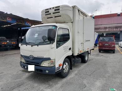 Yr.2023 TOYOTA /XZC 605 10 KAKI REFRIGERATED