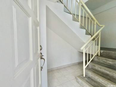 Taragon Puteri Townhouse, Cheras, Batu 9, Cheras