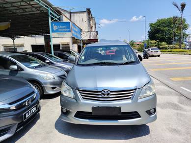 Toyota INNOVA 2.0 G (A)