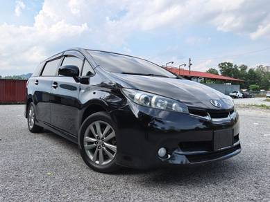 Toyota WISH 1.8 S FACELIFT (A)KEYLESS,P/SHIFT