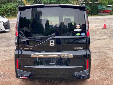 Honda STEPWAGON 1.5 SPADA (A)