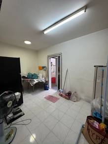 Jln makmur TUTA skudai 2storey low cost furnishFull Loan unit For Sale