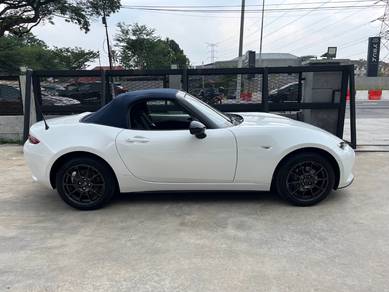 Mazda ROADSTER 1.5 (M) 990 Brembo Rays