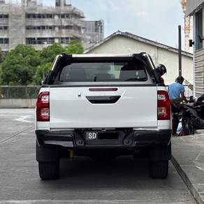 Toyota Hilux Revo 2.8 (AT) GR