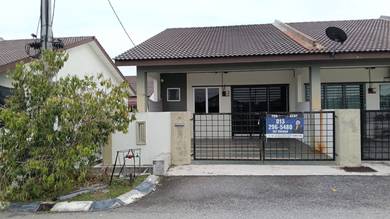 Rumah sewa teres end lot sitiawan Manjung Perak