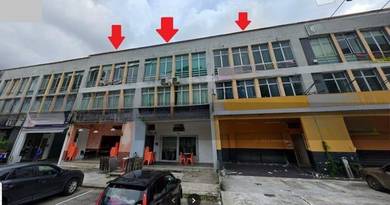 Mount austin 3sty la1679sf freehold 1.9m 28jul25
