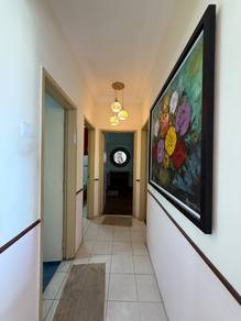 Fully Furnish Prime Area Vista Apartment Bandar Seri Putra