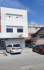 Ong Kim Wee Shoplot near Pay Fong School Ong Kim Wee