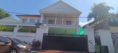 2 Storey Bungalow Taman Seputeh KL