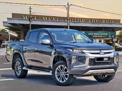 Mitsubishi TRITON 2.4 VGT PREMIUM 4X4 4WD