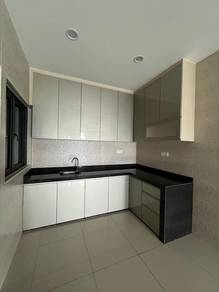 [Corner Unit]The Henge Condo 4 Room✅Kepong✅Partially Furnished to Rent