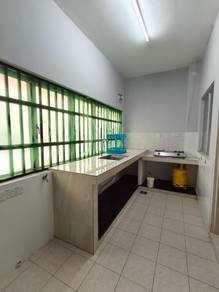 Setia Indah 11 Setia Alam with kitchen table top, aircond,heater,table