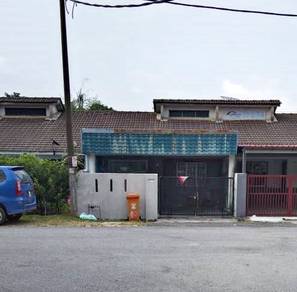 Rumah Teres Setingkat 5 Minit ke Surau Taman Desa Ayer Hitam, Puchong