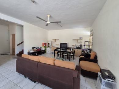 Perling Jln Undan @ Double Storey Semi-D 35x80sqft (Near Shoplot)