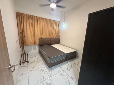 QuayWest Residence @ Gelugor | For Sale | 3 Bedrooms | Fully Furnished