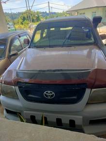 Toyota HILUX 2.8 DUAL CAB (M)