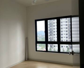 M Luna Partly Furnished Two Carparks For Rent