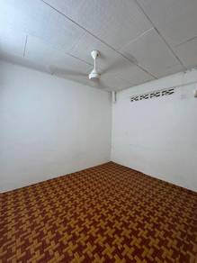 Banting 1 sty terrace