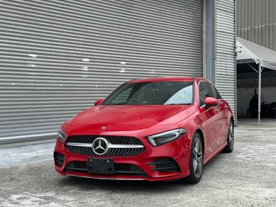 Mercedes Benz A180 1.3 SEDAN (A)