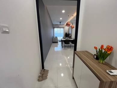 Neu Pendington/ new unit/ 2b2b/ near ART station/ Pending area