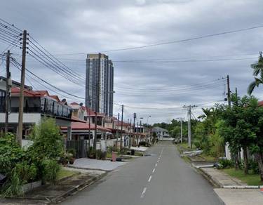 Semi-D - Taman Ria @ Off Jalan Lintas, KK (4 Bilik) - CL999 - 3800sqft
