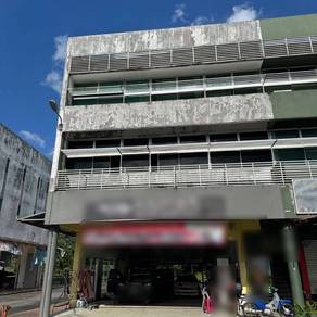 KUCHING 7th MILE FIRST FLOOR CORNER SHOPLOT FOR RENT