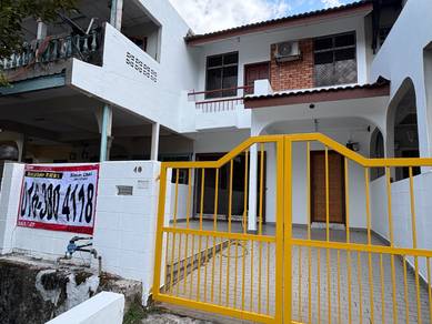 ‼️ 永久地契‼️ 双层排屋 🏡Extent Kitchen 2 Storey University Indah