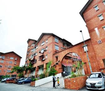 [✅FULL Loan✅] Red Ruby Apartment Seri Kembangan 872sqft Below Market