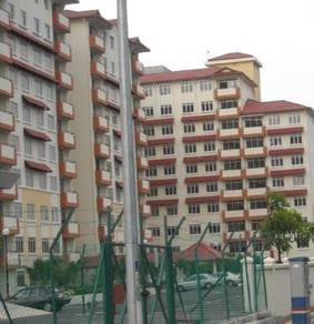 [✅100% Loan✅] Putra Intan Condo Dengkil 974sqft Below Market Strata