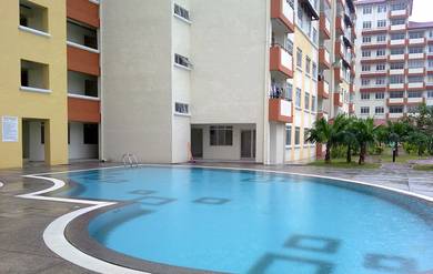 [✅100% Loan✅] Putra Intan Condo Dengkil 974sqft Below Market Strata