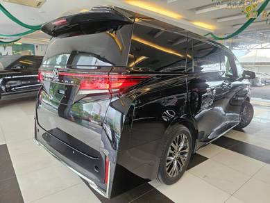 Toyota VELLFIRE 2.4 Z PREMIER 7K SIDE STEP