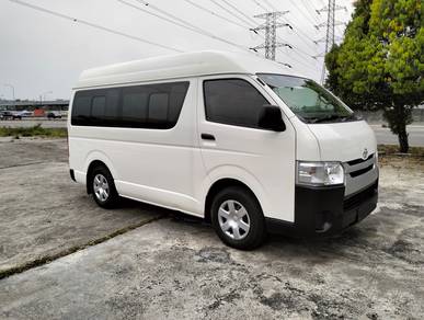 Toyota HIACE 2.7 WINDOW VAN TINGGI-PETROL (M)