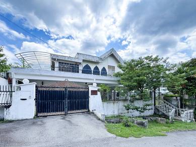 TERMURAH 8742sqft 🔥 CORNER LOT 2-Storey Bungalow Sek 2 Bdr Baru Bangi