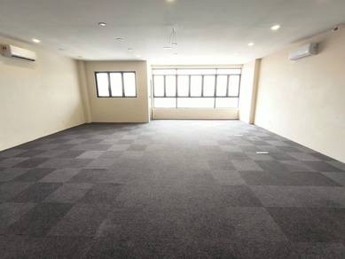 Stellar Suites 【Partly Funished】@ Bandar Puteri Puchong for Rent