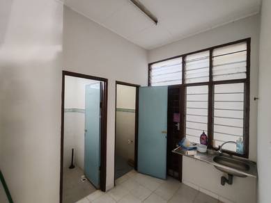 single storey terrace house opposite SMK Air Merah