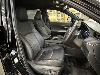 K MERDEKA SALES Toyota HARRIER G FULOAN UNREG