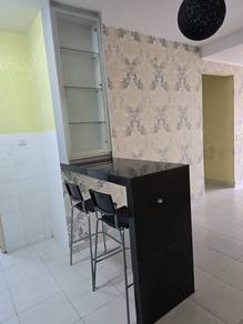 Seri jati Setia alam with lift parity furniture gym Pool kitchen cabit