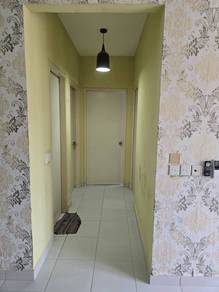 Seri jati Setia alam with lift parity furniture gym Pool kitchen cabit