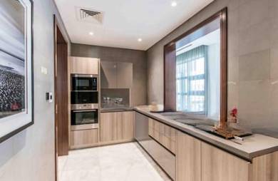 d'Brightton, Titiwangsa