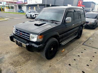 Mitsubishi PAJERO 2.5 (M)