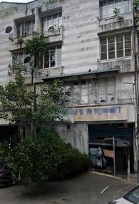 Ground floor Corner shop @ Taman Desaria pj