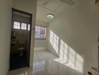 2 Storey Terrace House Intermediate Unit @ Cheras Mas