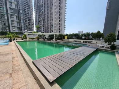 Park View Tower 1087 sqft | Renovation with Below Market | Butterworth