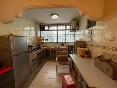 AAA Sri Akasia Apartment Tampoi Indah Renovated 3bed2bath